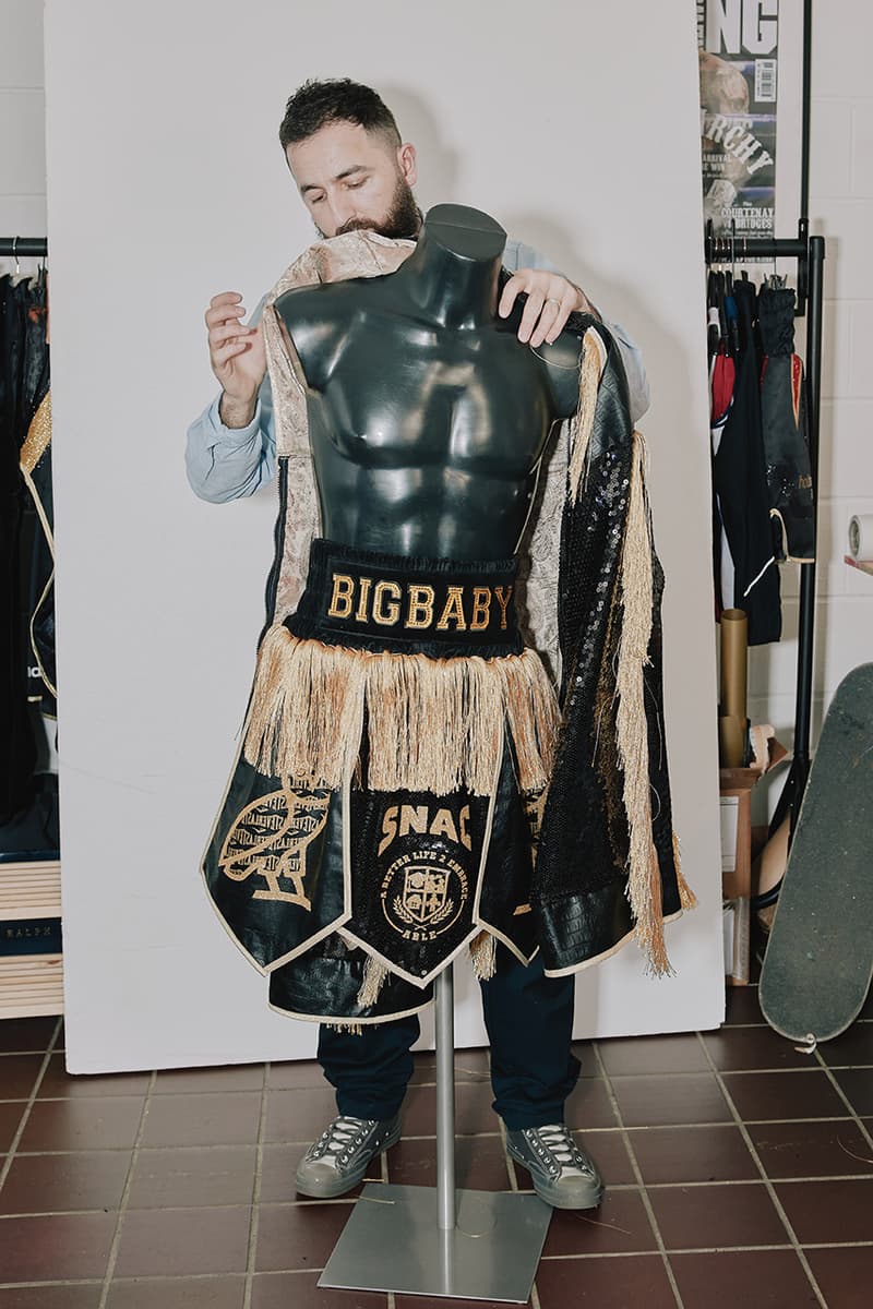 jared anderson ovo everlast fight kit robe gloves drake april 8 fight