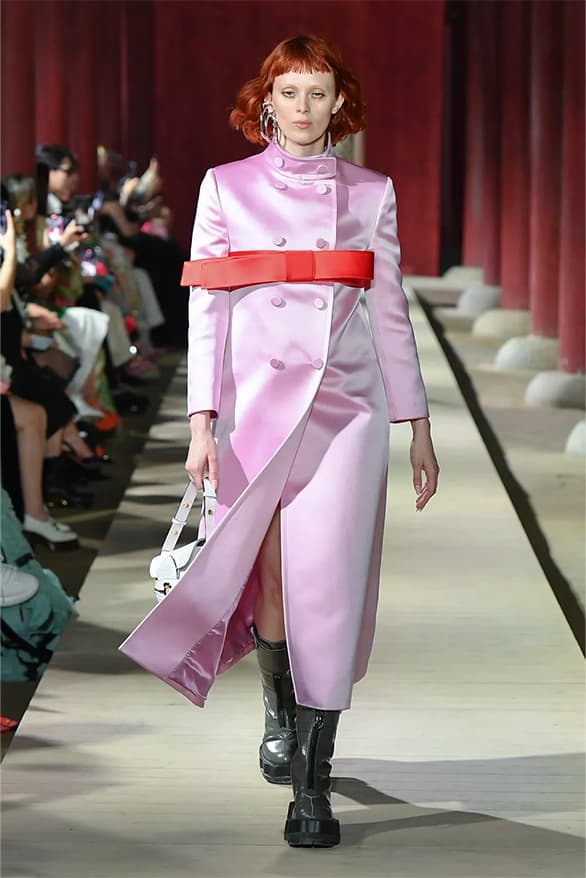 Gucci Resort 2024 Seoul Runway Show menswear womenswear Sabato de Sarno Gyeongbokgung Palace