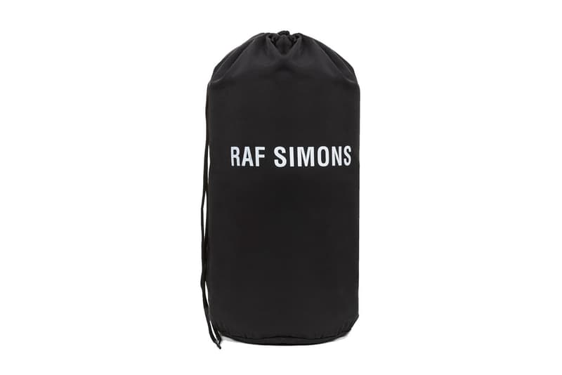 Raf Simons' Re-Issued Rave Blanket Cape Lauds His Industry-Shifting AW01 "Riot! Riot! Riot!" Collection