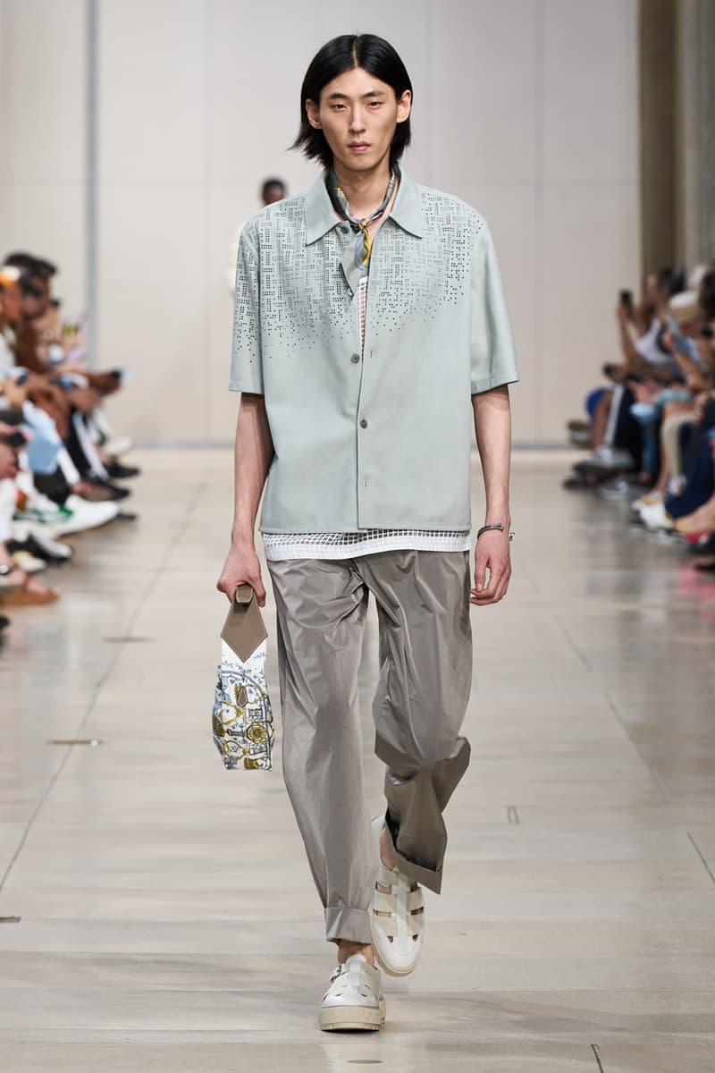 Hermès Spring Summer 2024 Paris Fashion Week Runway Show SS24 Véronique Nichanian Menswear Birkin Bags