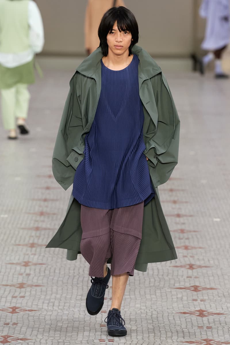 HOMME PLISSÉ ISSEY MIYAKE Spring Summer 2024 Runway Show Paris Fashion Week SS24 Collection