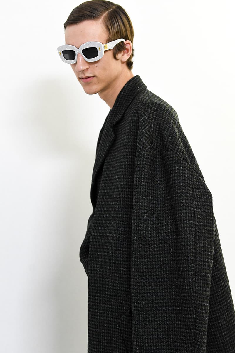 Loewe SS24 Dazzles With Glitter jonathan anderson jw anderson glitter boys glamour glam runway catwalk paris fashion week spring/summer 2024 pfw