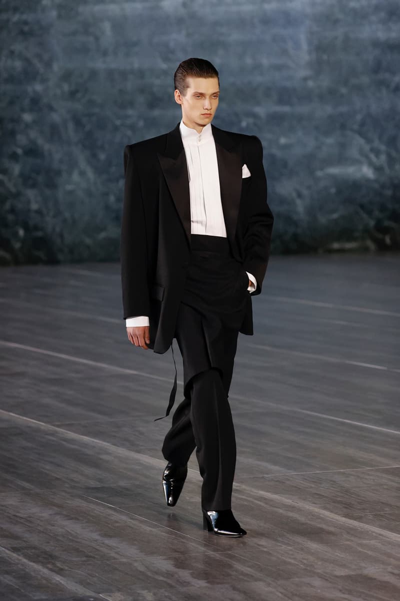 Saint Laurent Spring/Summer 2024 Menswear Runway Show Berlin Neue Nationalgalerie Ludwig Mies van der Rohe Review Looks Report