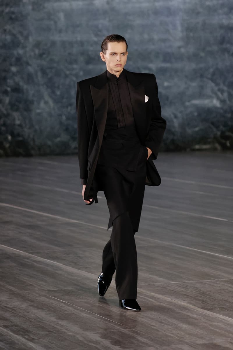 Saint Laurent Spring/Summer 2024 Menswear Runway Show Berlin Neue Nationalgalerie Ludwig Mies van der Rohe Review Looks Report
