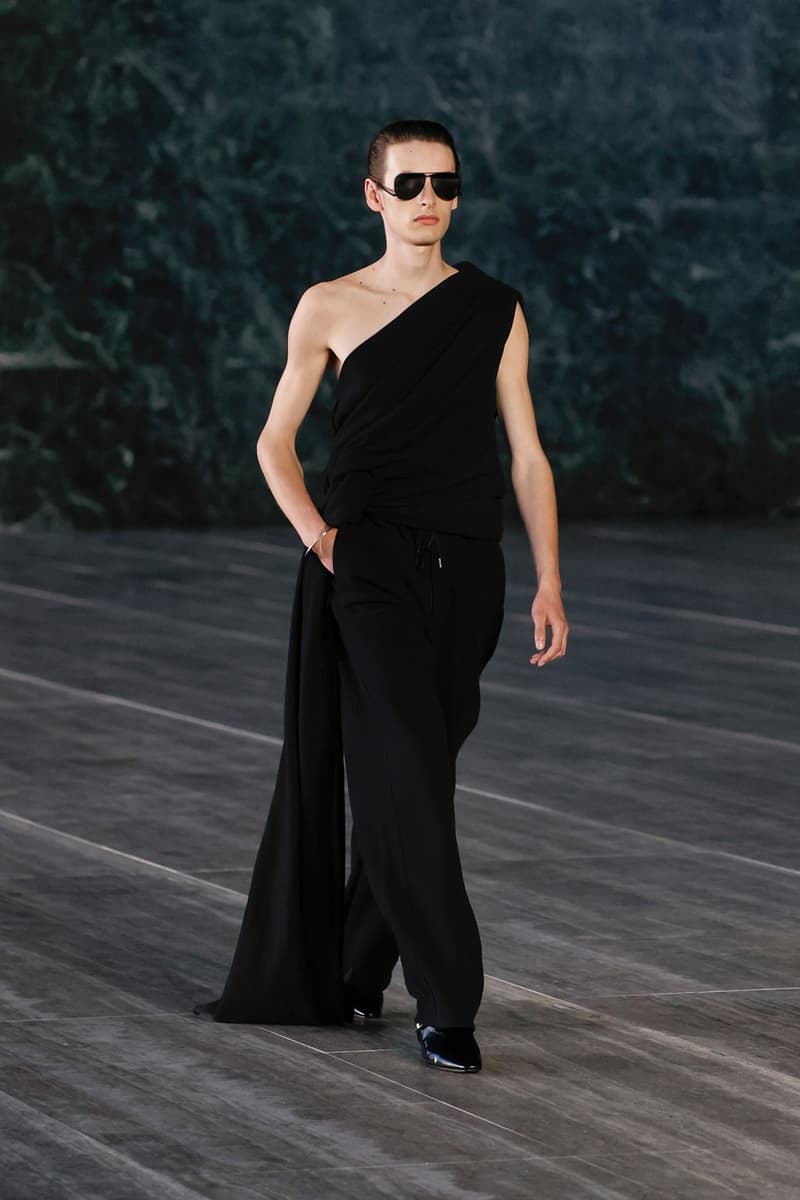 Saint Laurent Spring/Summer 2024 Menswear Runway Show Berlin Neue Nationalgalerie Ludwig Mies van der Rohe Review Looks Report