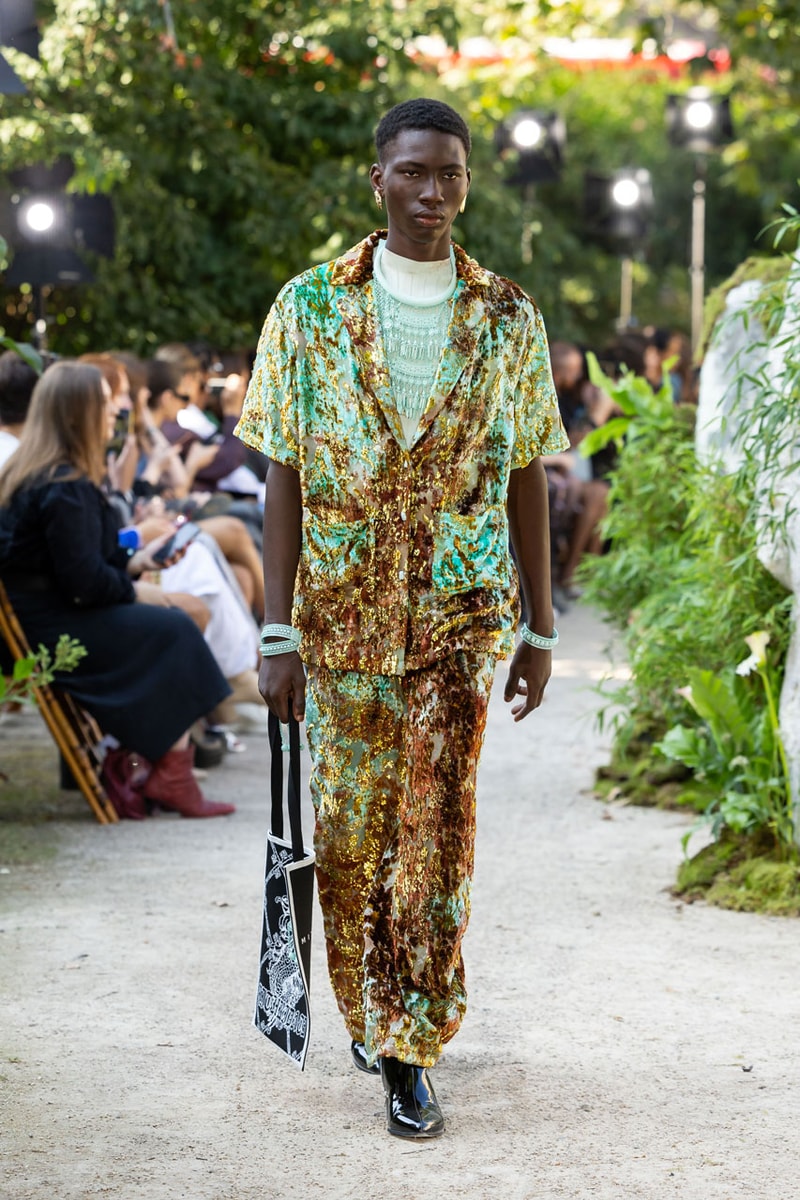 MITHRIDATE Spring Summer 2024 London Fashion Week menswear womenswear runway Demon Zhang