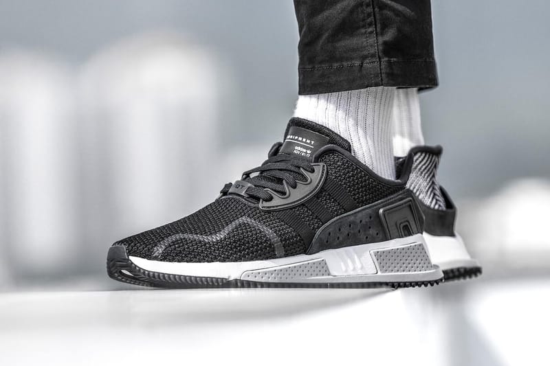 eqt cushion adv core black