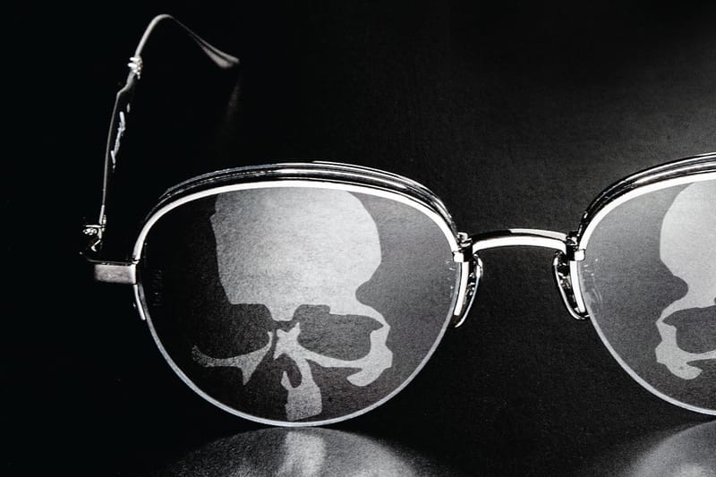 sunglasses with skull and crossbones