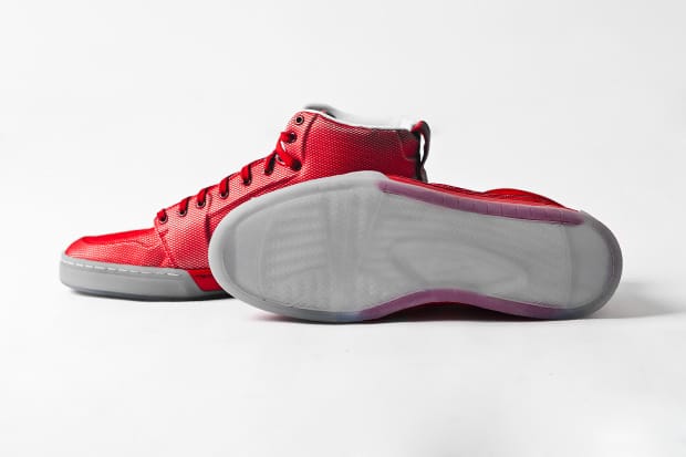 nike air royal mid vt