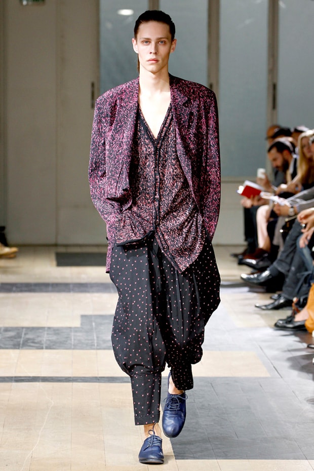 Yohji Yamamoto 2012 Spring/Summer Collection