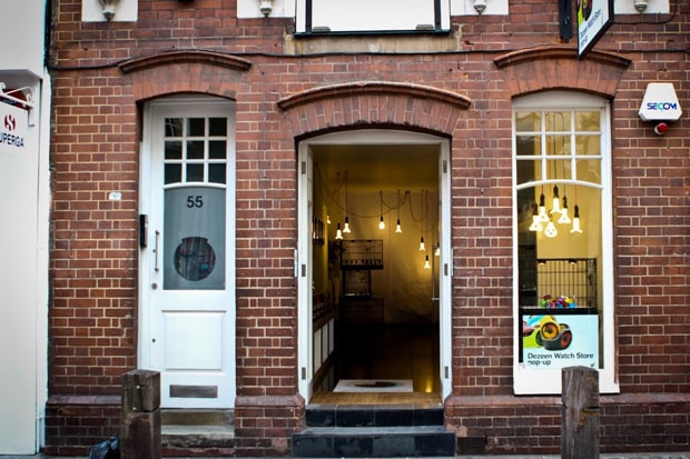 Dezeen Watch Pop-Up Store