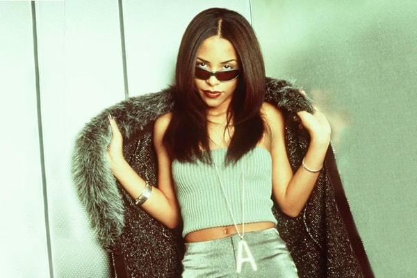 Fashion Aaliyah Young 4 http%3A%2F%2Fhypebeast.com%2Fimage%2F2015%2F08%2Faaliyah paying homage to the style icon 12