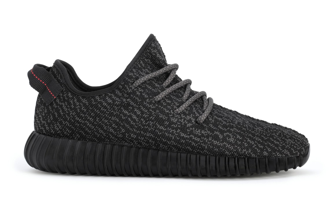 yeezy-350-boost-low-black-give-away-00000