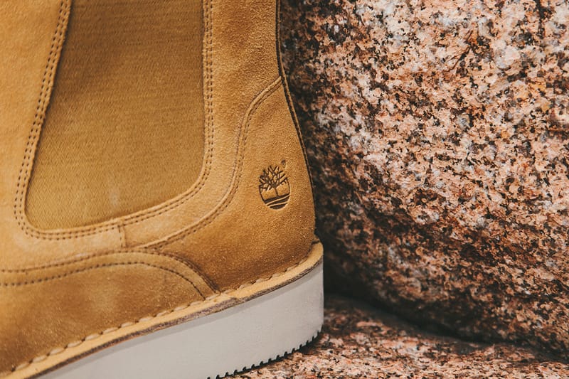 century 21 timberland boots