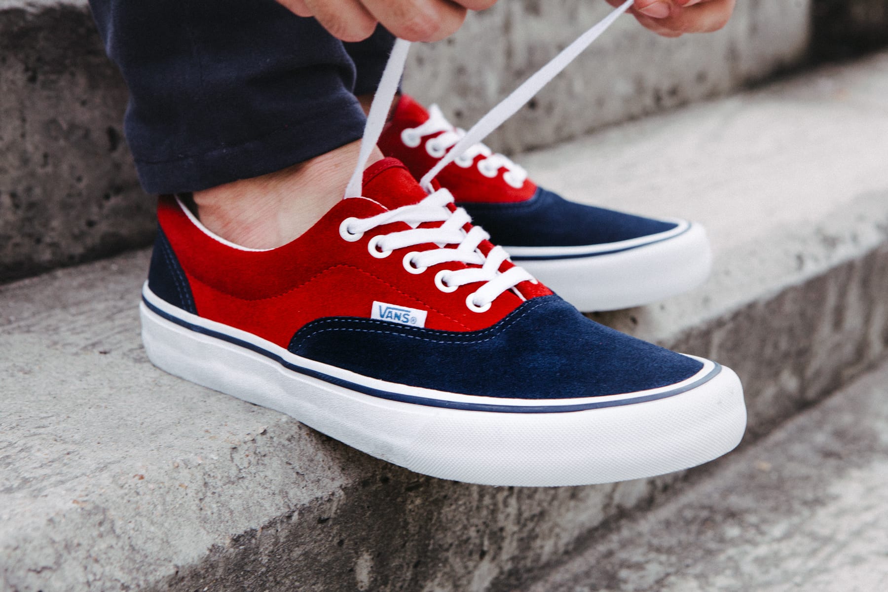 vans era pro red and blue