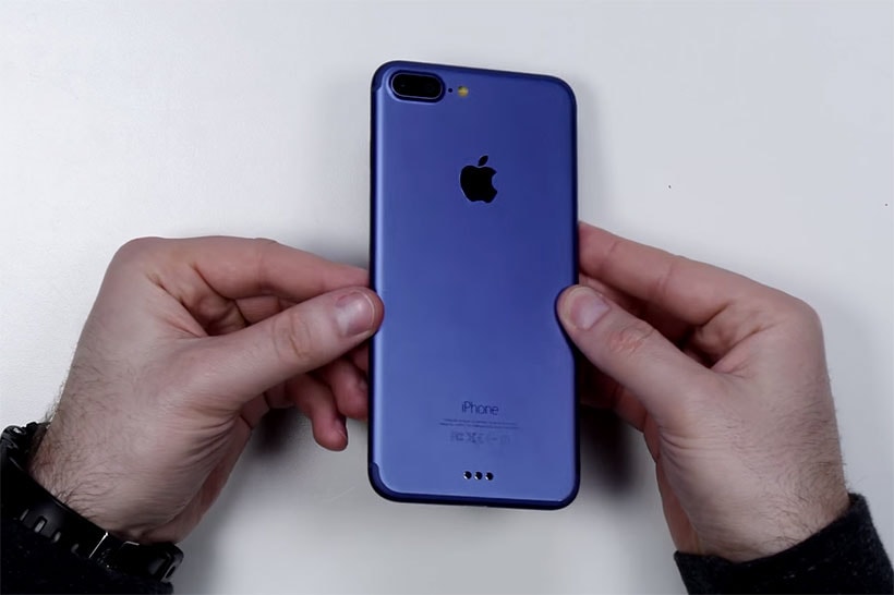 iphone-7-plus-blue-unboxing-video-0