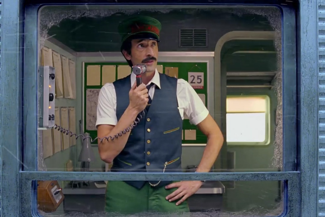 wes-anderson-hm-2016-christmas-ad-video-0
