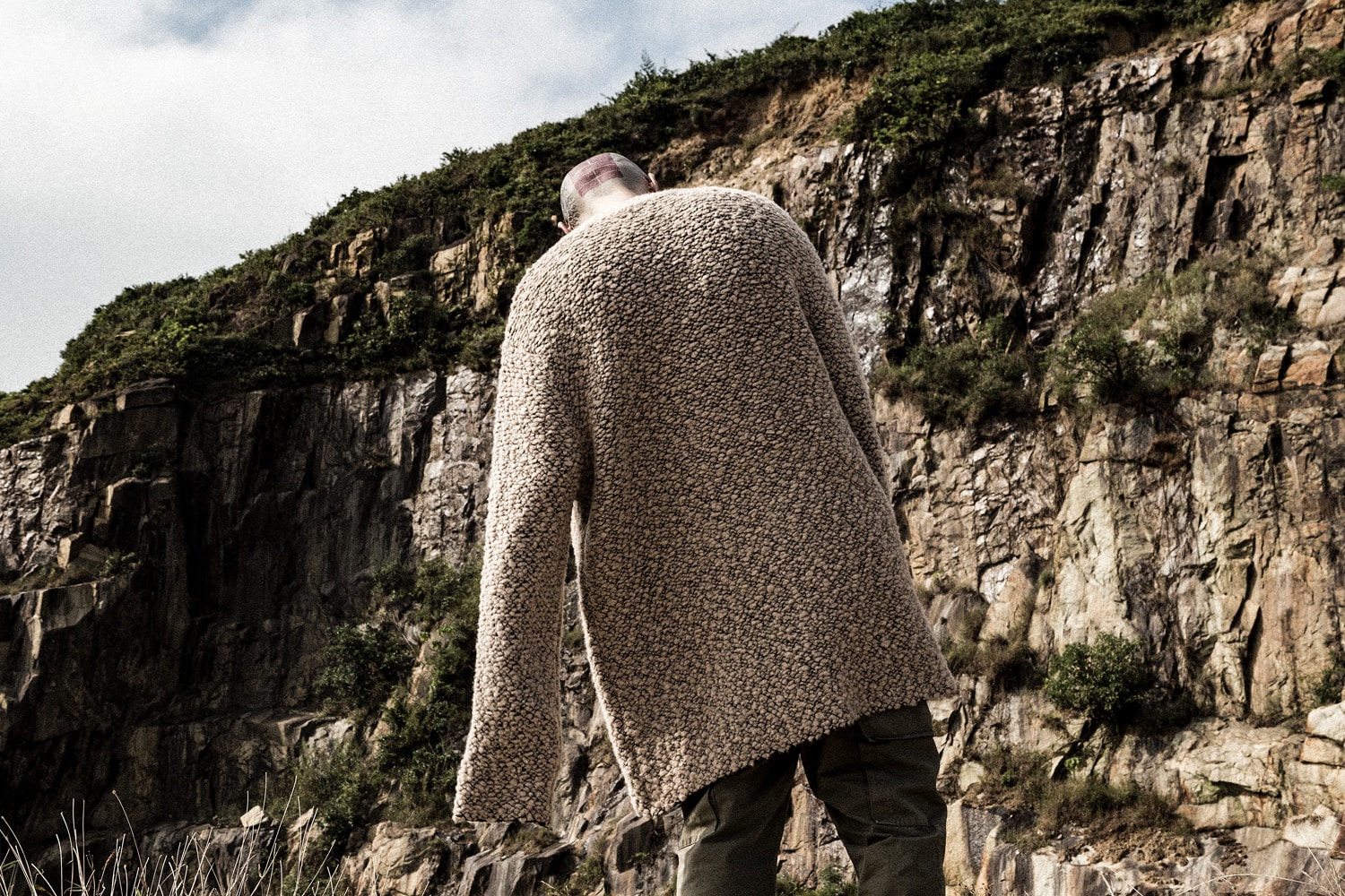 YEEZY SEASON 3, PEACHED FLEECE, MIDNIGHT ONYX, RAGLAN, RUGBY, MILITARY DARK, WARNING ORANGE