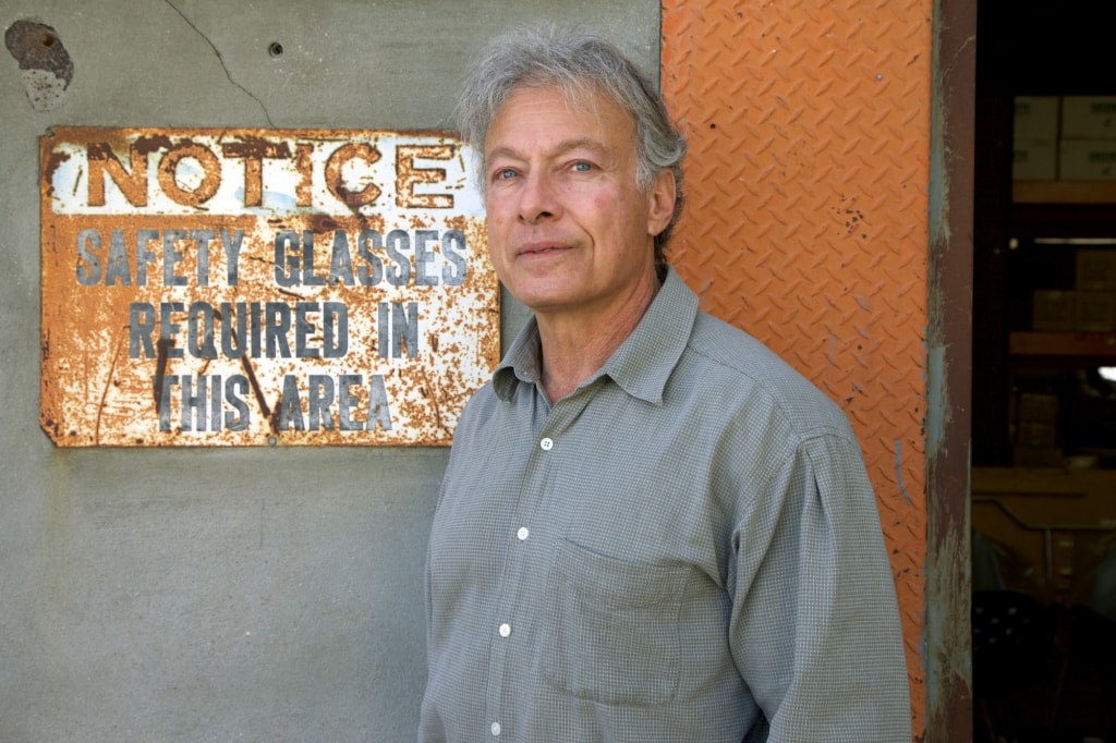 STUSSY Livin’ GENERAL STORE x Modarnica によるアームシェルチェア