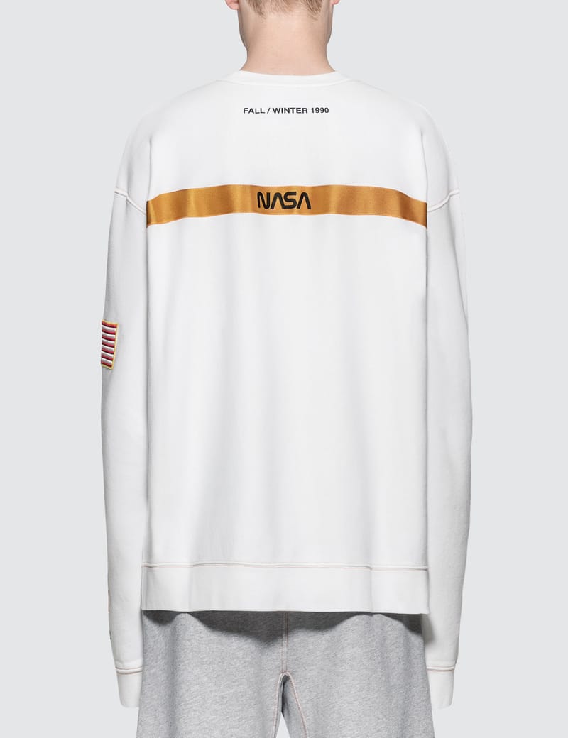 heron preston nasa sweatshirt