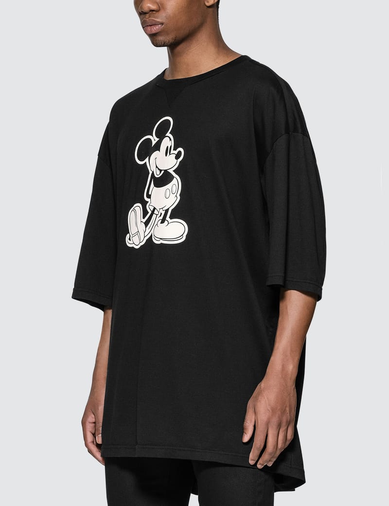 oversized mickey mouse shirt