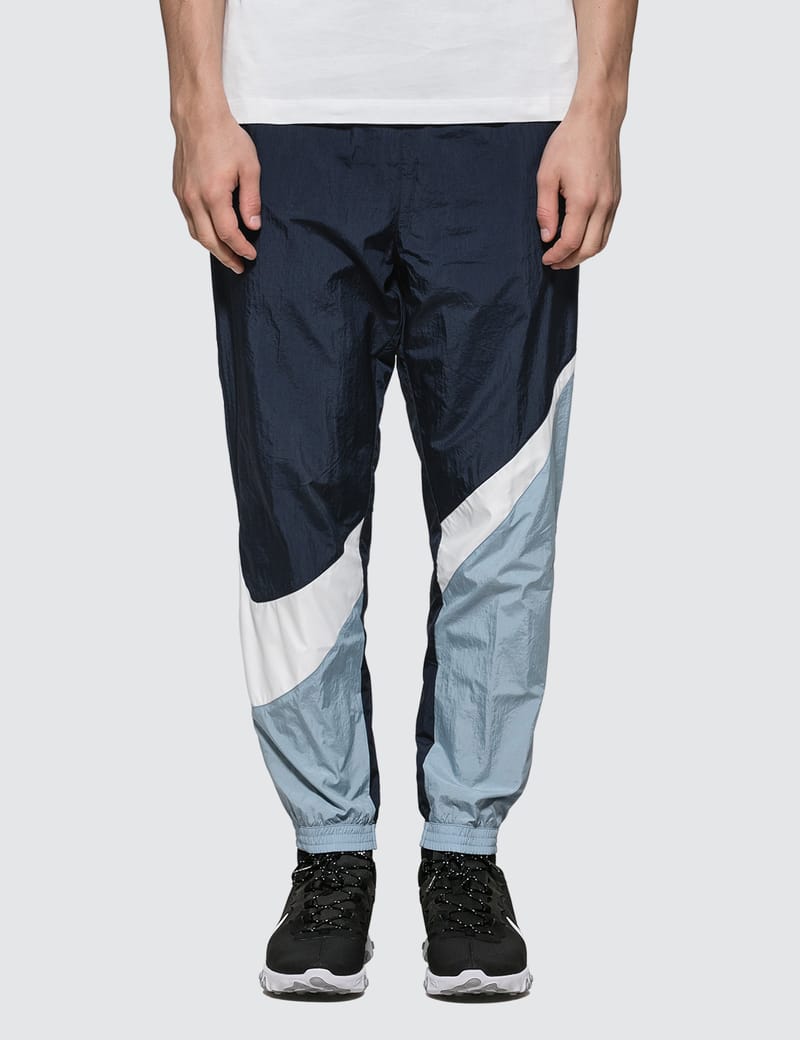 nike nylon woven pants