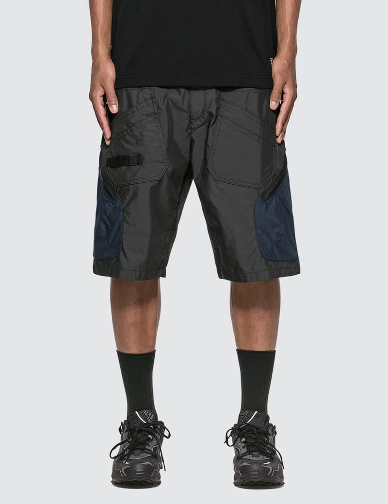 white mountaineering shorts