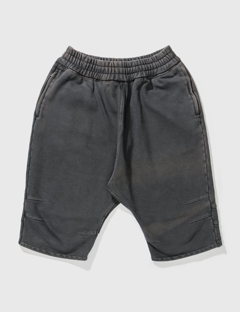 yeezy shorts mens