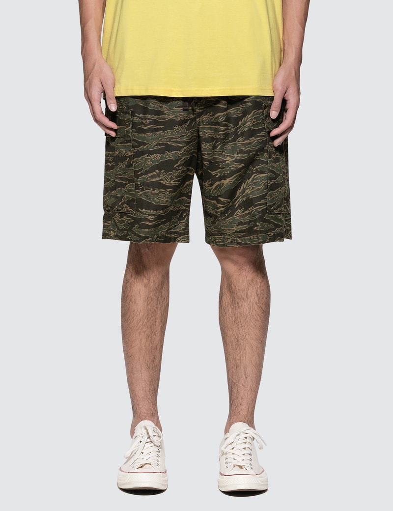 Image of Carhartt Work In Progress Twill Camper Shorts