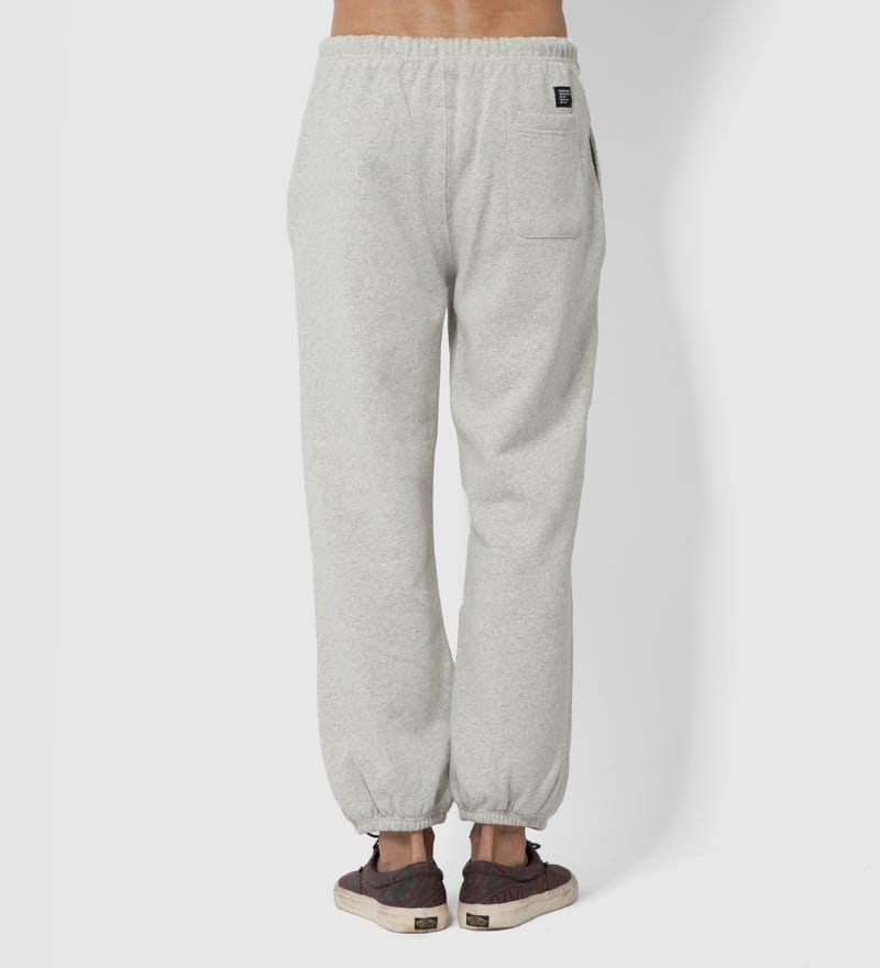 grey army sweatpants