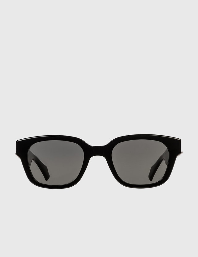 Gentle Monster x AMBUSH Carabiner 1 01 Sunglasses