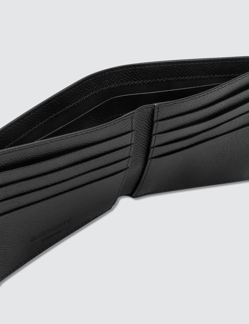 burberry grainy leather bifold wallet