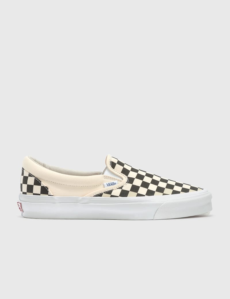 vans slip on 32