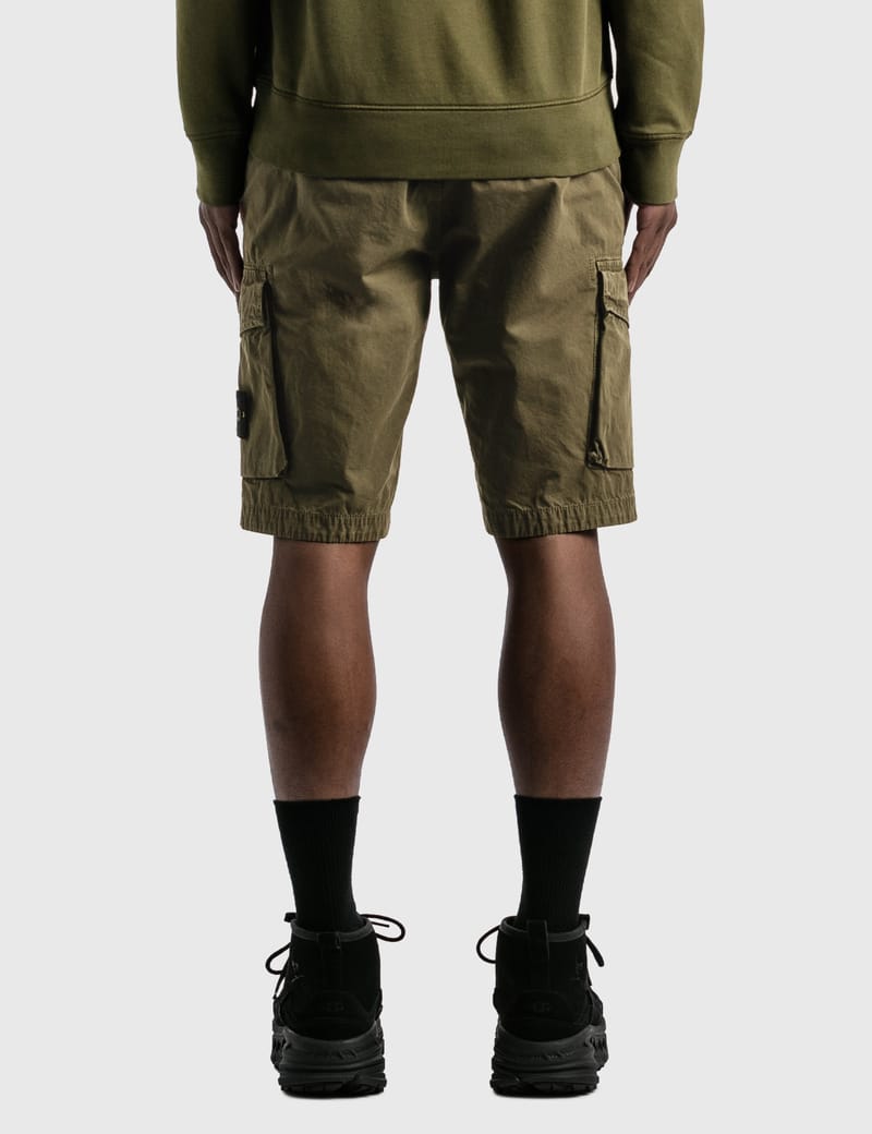 cargo shorts olive