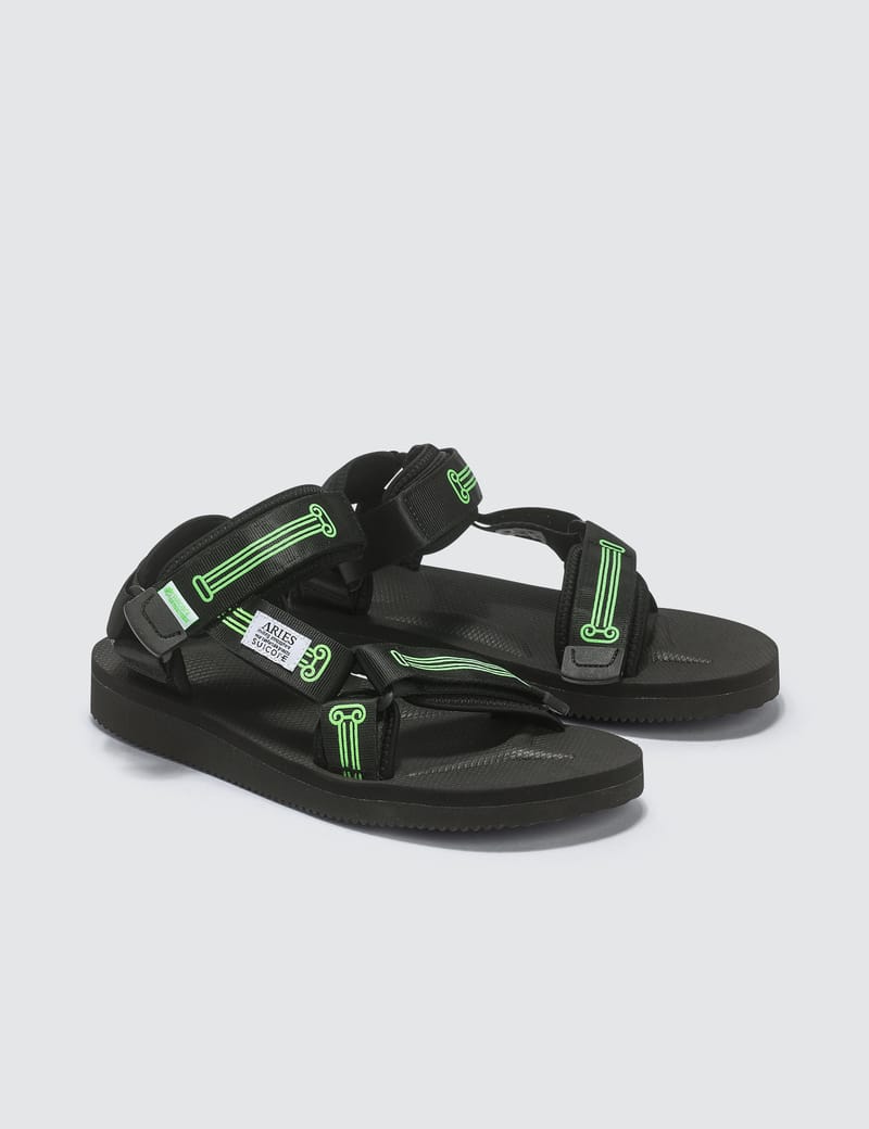 aries x suicoke