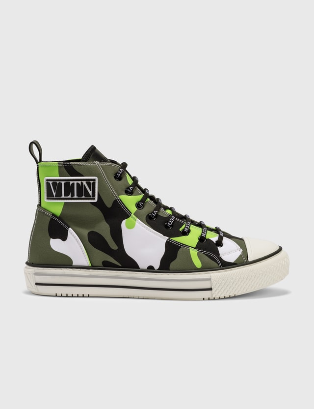 Valentino Valentino Garavani Camo High-Top Sneaker Army Green-verde Fluo-ne-bia/ne/bia Men