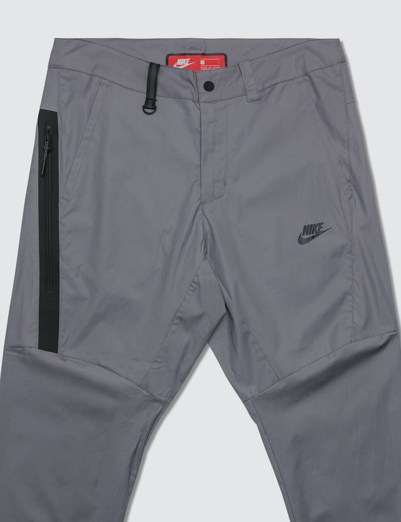 nike nsw woven joggers