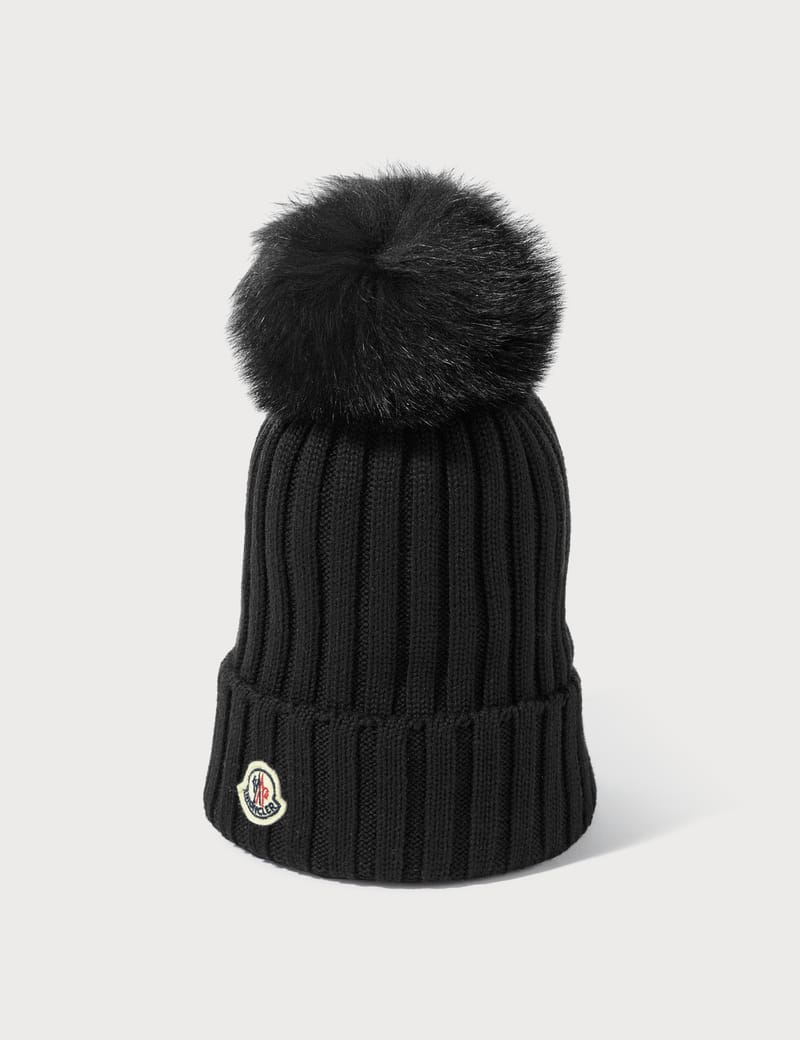 moncler pom pom beanie