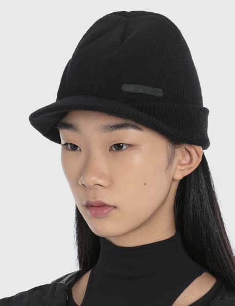 http%3A%2F%2Fs3.store.hypebeast.com%2Fmedia%2Fimage%2F88%2F46%2FbeanieCap_1_H-a26081917c4283d2a323609d67b8.jpg?q=60&w=460&fit=max&v=1