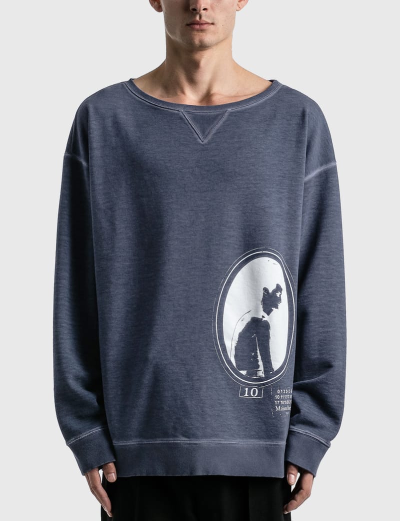 garment dyed loopback sweatshirt