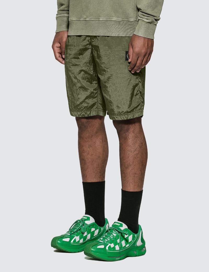 stone island nylon metal shorts