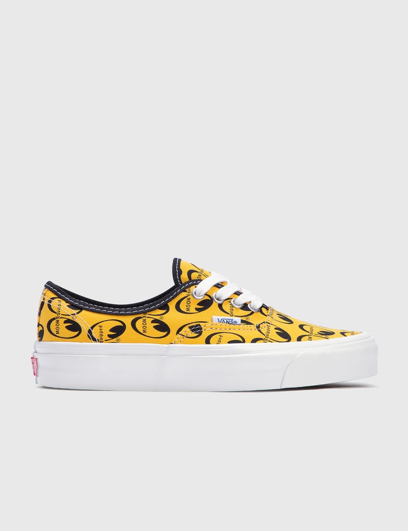 yellow vans in store