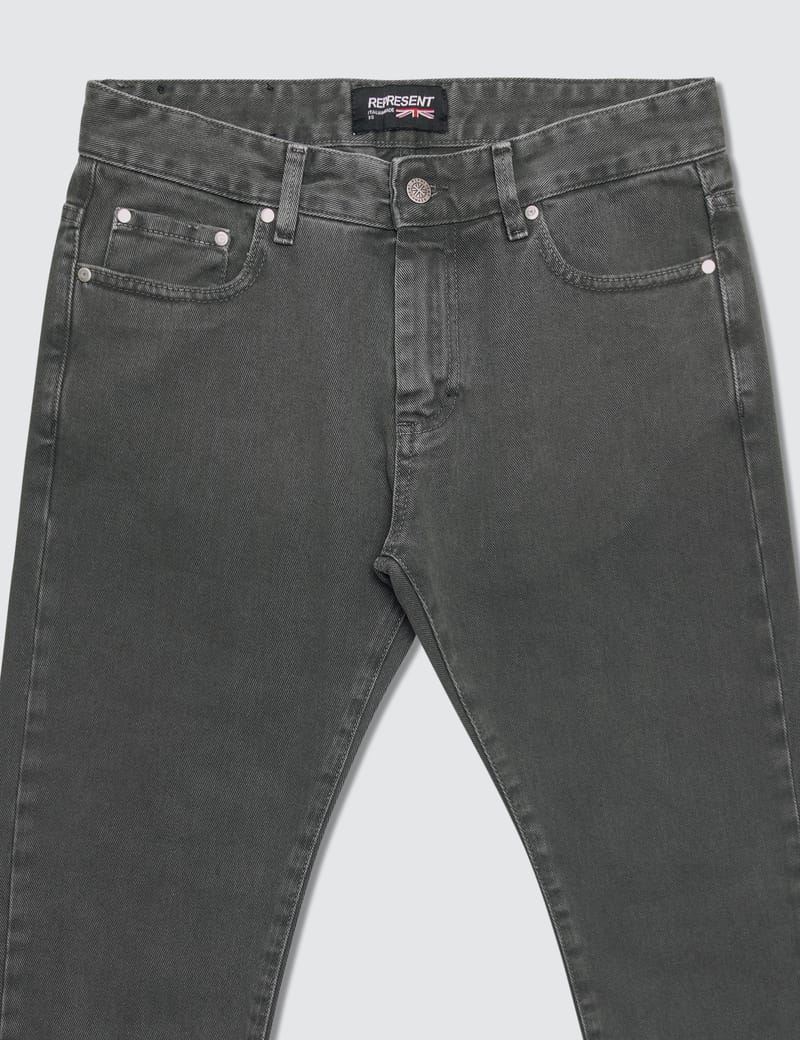 represent relaxed denim