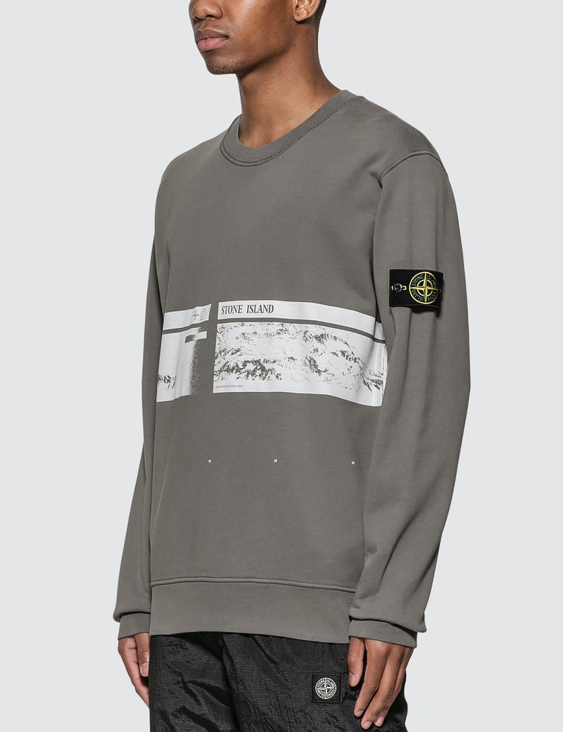 stone island sweatshirt with pocket