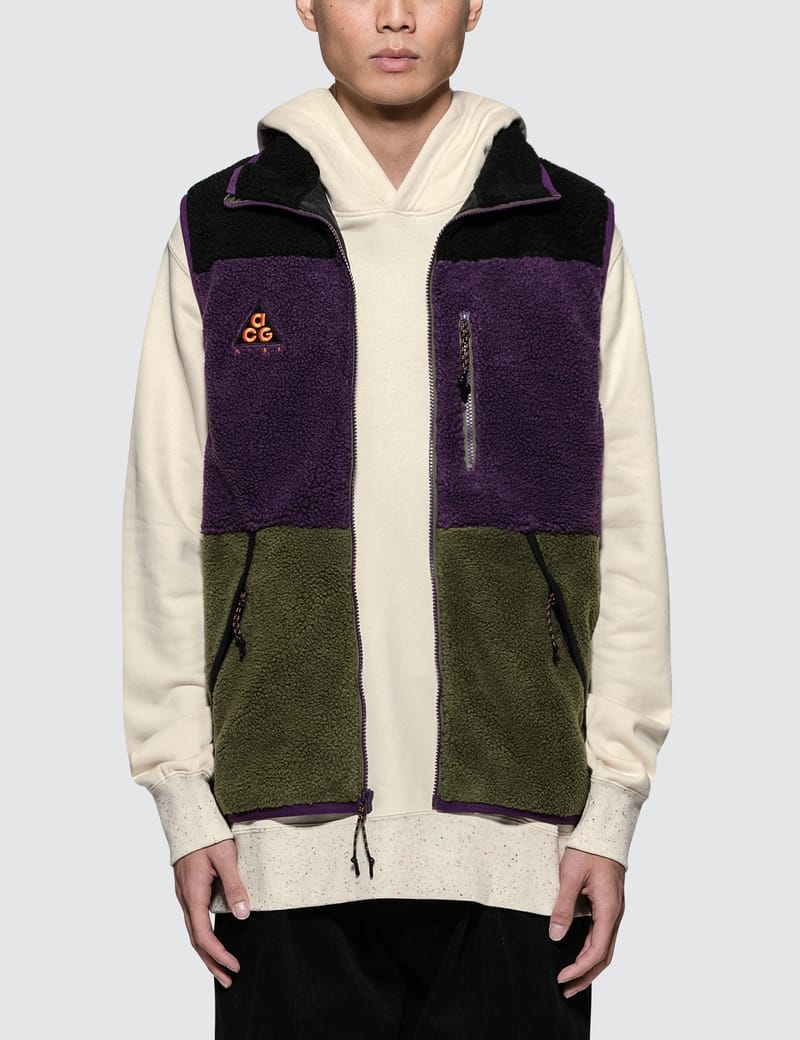 nike nsw acg vest