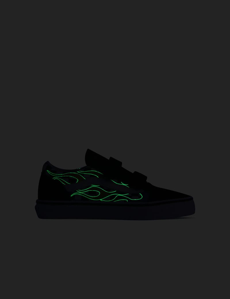 vans old skool v surf flames skate shoes