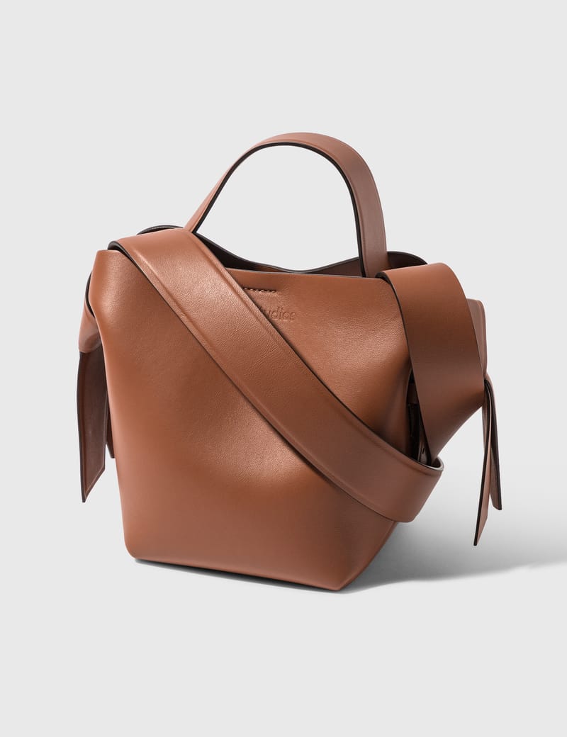 acne musubi mini almond brown