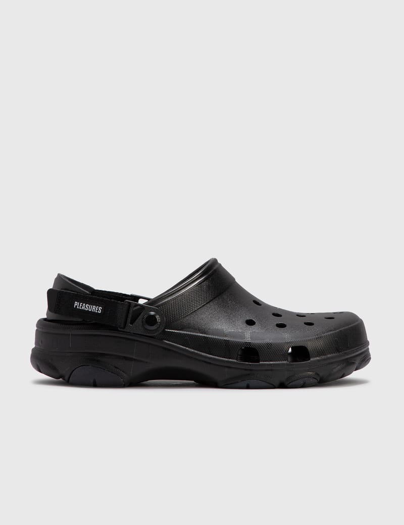pleasures x crocs