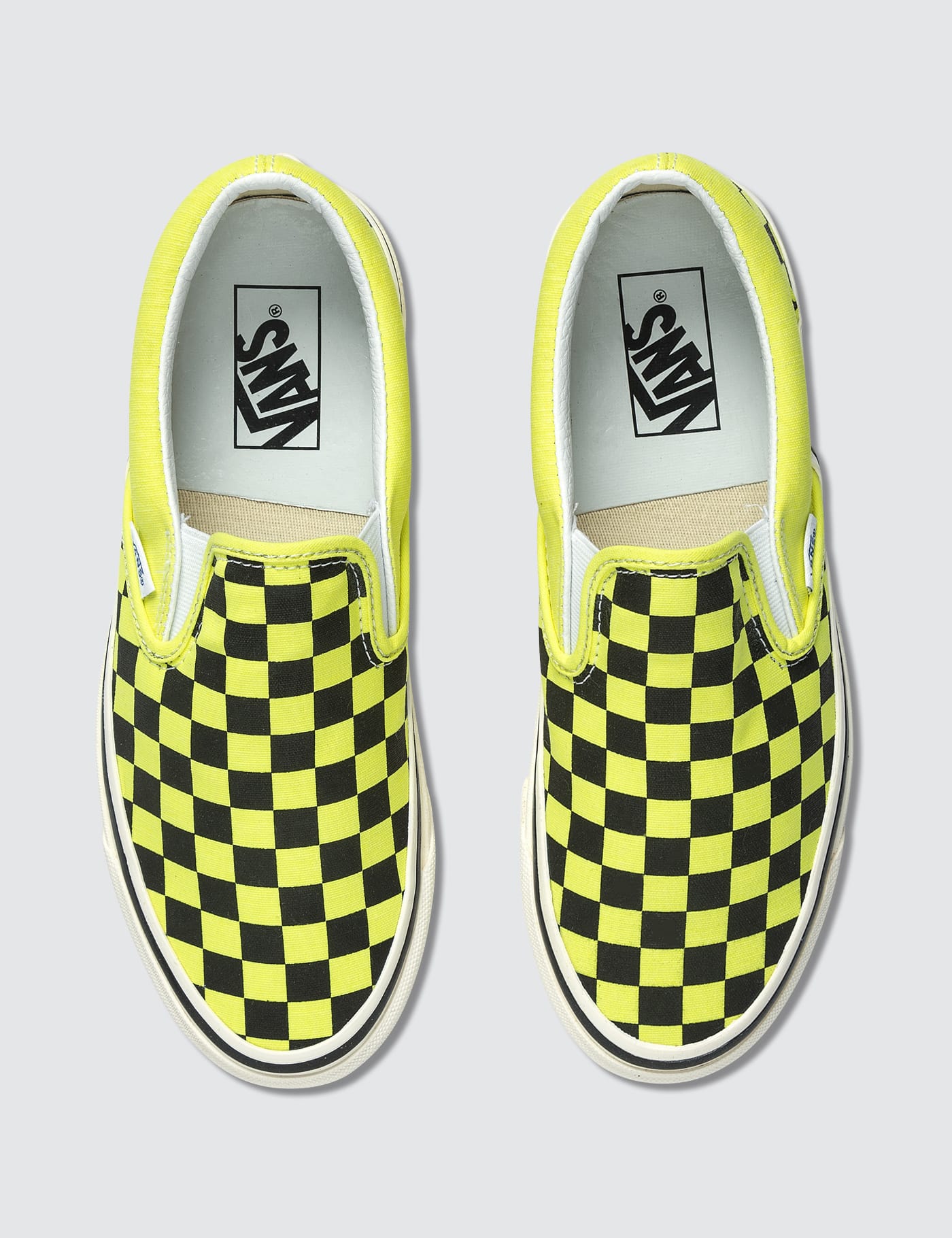 vans classic slip on yellow checkerboard