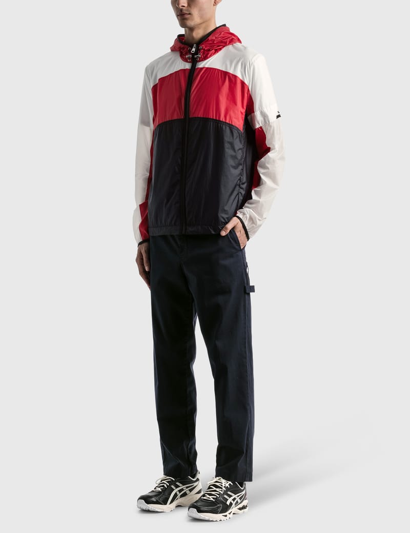 moncler wind runner